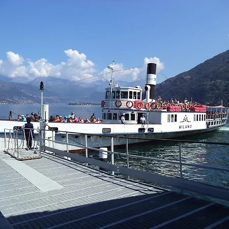 Lake Como 2p Apt Mountain View * ペルレード