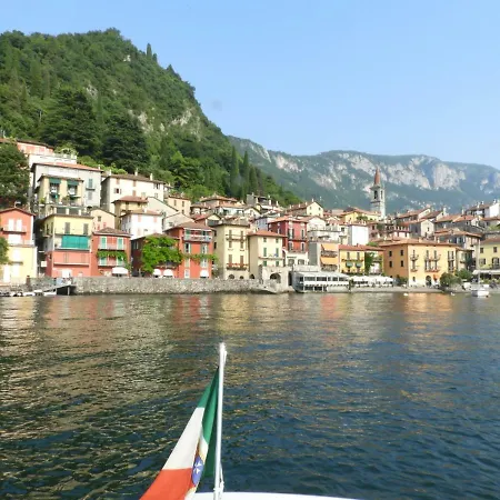 Lake Como 2p Apt Mountain View * ペルレード