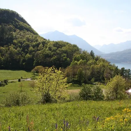 Lake Como 2p Apt Mountain View בית כפרי *